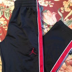 Boys joggers 6-7